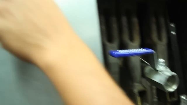 How to adjust the gas pressure on fryer tutorial DIY Windy City Restaurant Equipment Parts смотреть онлайн