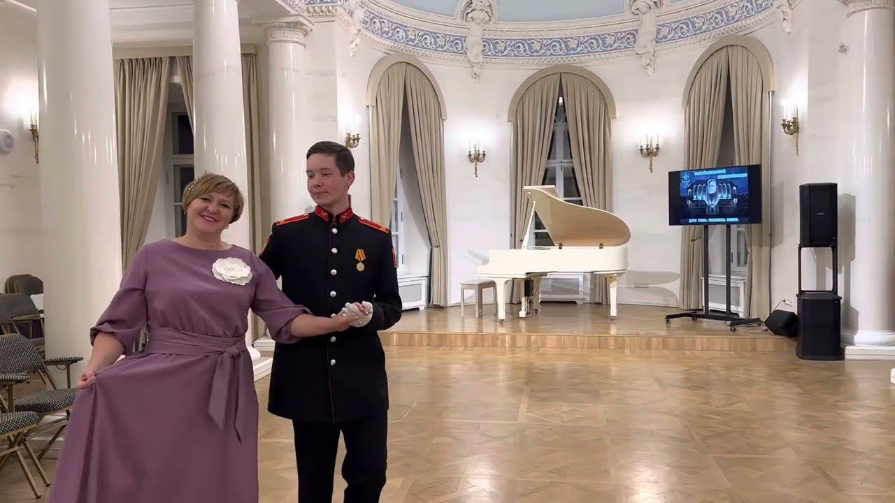 «Гавот» вальс исполняют учитель - ученик смотреть онлайн