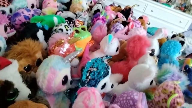 my Beanie Boo collection ( I'm very sorry if I missed any of their names) смотреть онлайн