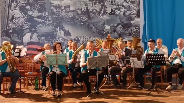 Концерт духового оркестра СКЦ Приморский посвящённый дню победы. смотреть онлайн