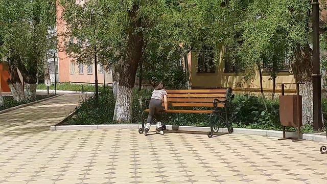 Катание на роликах🤪🤪🤪 смотреть онлайн