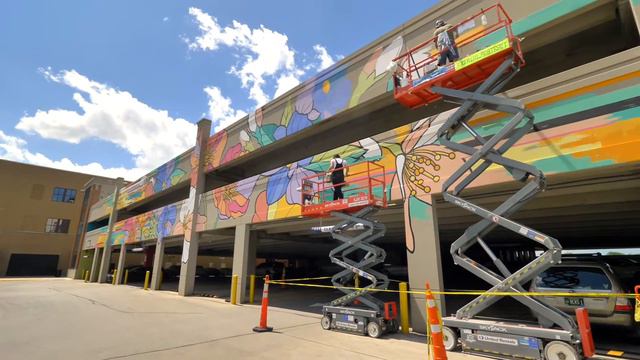 The Bayshore Art Project: Emma Daisy + Dave Watkins смотреть онлайн