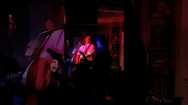 16 Tons - Guitar Town смотреть онлайн