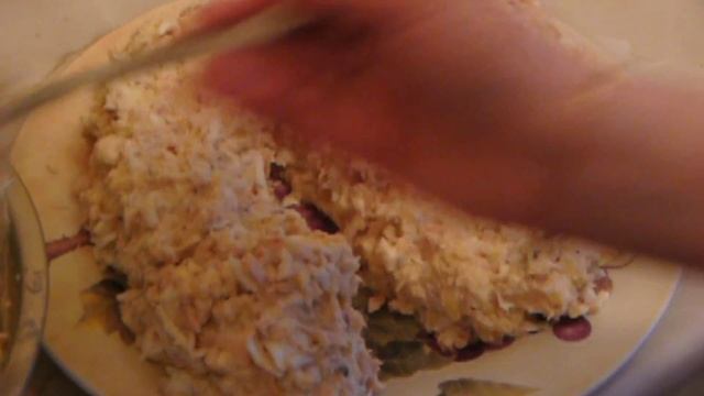 Салат с горбушей, картофелем и плавленым сыром смотреть онлайн