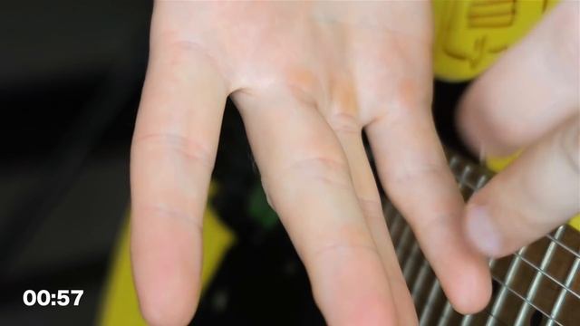 Most EFFICIENT Way Of Switching Between Your Pick And Fingers смотреть онлайн