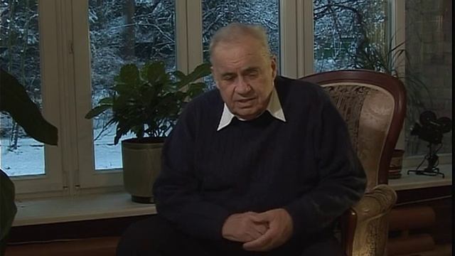 Эльдар Рязанов. На отдыхе смотреть онлайн