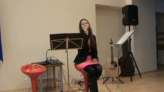 LIVE Jarune singing Зимний сон (Winter Dream) by Алсу (Alsou) смотреть онлайн