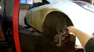 Замена передних тормозных колодок на Форд Фокус