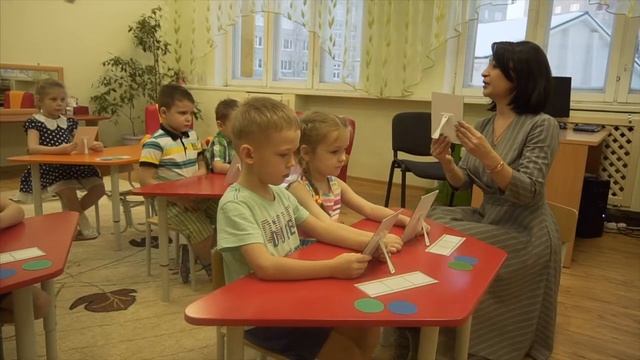 Визитная карточка учителя-логопеда ДС №80 