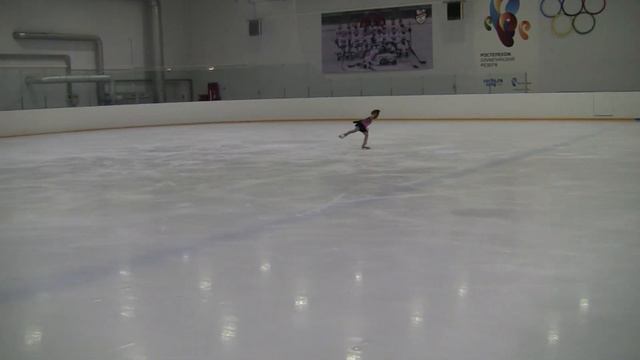Фигурное катание. Елизавета Алейник, 5 лет, 1 место 3 юношеский разряд смотреть онлайн
