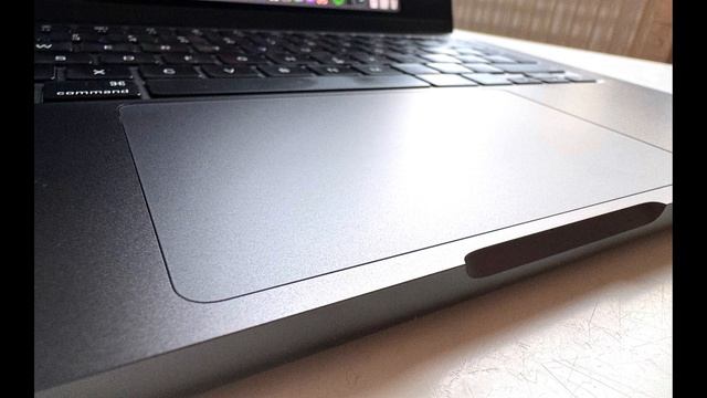 If you got a new Mac for Christmas, you might want to switch it for something better смотреть онлайн