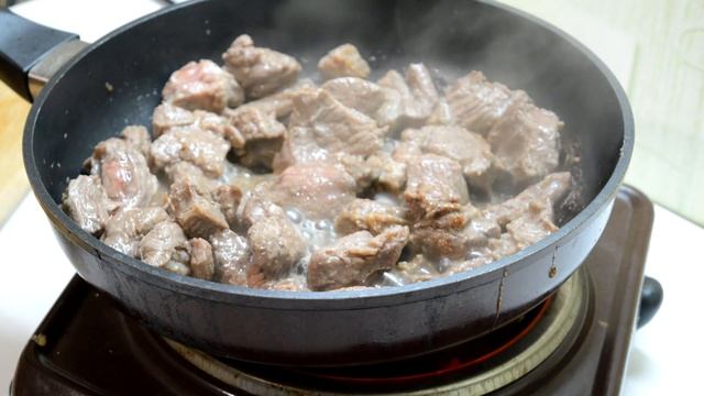 Вкуснейшее мясо к гарниру смотреть онлайн