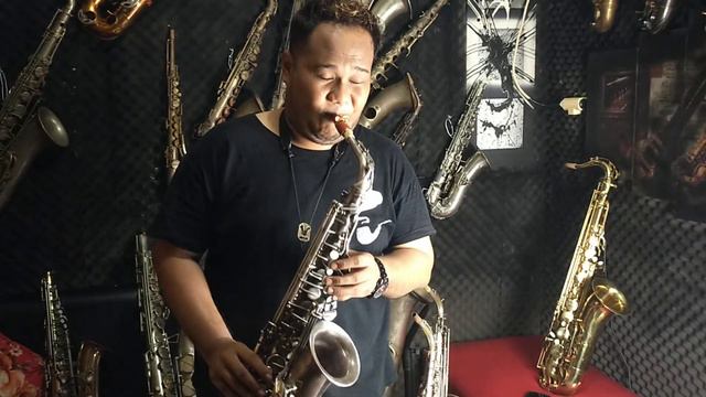 YAMAHA ALTO SAXOPHONE YAS 275 S ( Sampe sound Saxophone) смотреть онлайн