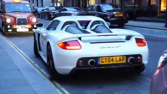 Porsche Carrera GT insane revs and acceleration смотреть онлайн
