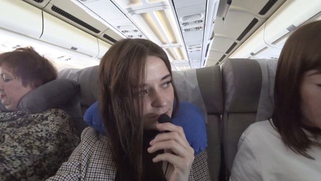 VLOG✈//ПЕРВЫЙ ПОЛЕТ НА САМОЛЕТЕ !!!?//Турбулентность//?Китай// смотреть онлайн
