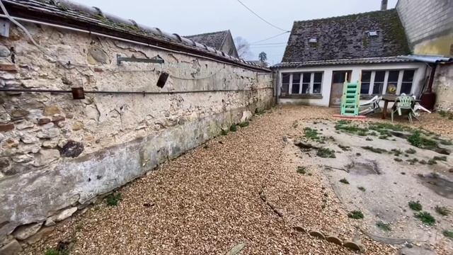 Aux pieds des commerces смотреть онлайн