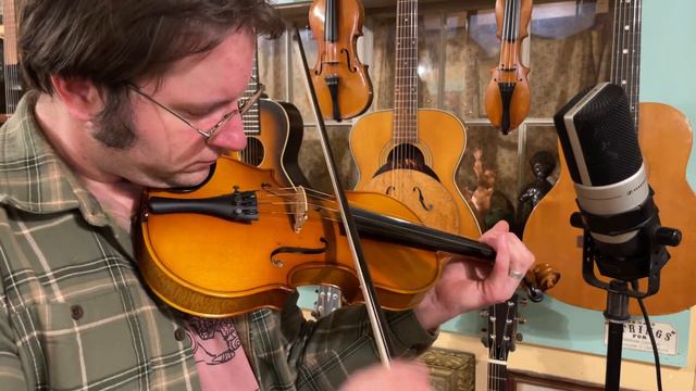 1990s Sue 4/4 Violin (Chinese-made)