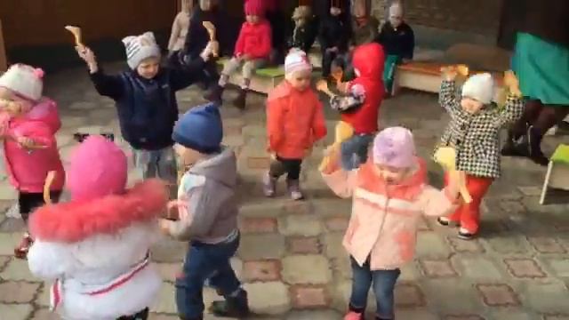 детский садик танец а весной смотреть онлайн