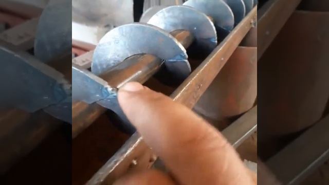 Наварка вытка шнека на погрущик шнековый 0505384085 0935384085 смотреть онлайн