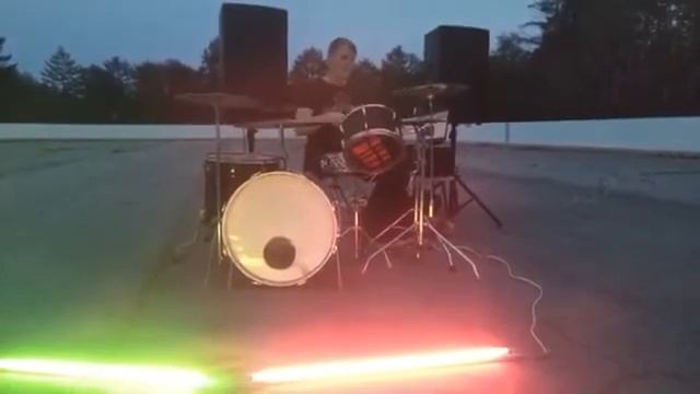 BLUR-SONG 2(DRUM COVER) смотреть онлайн