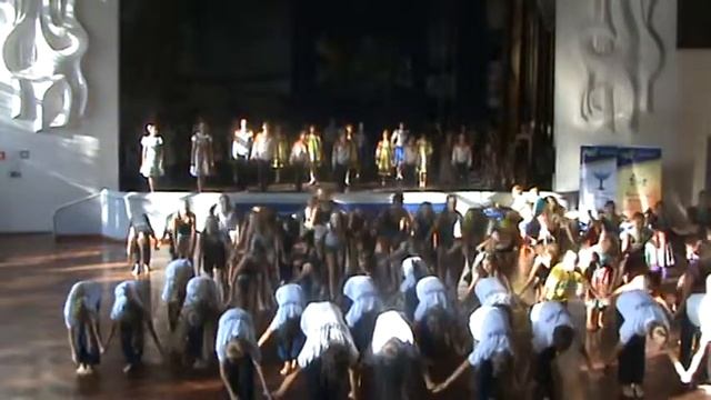 "Мы вместе",постановка Олеся Морозова и Ирина Степанченко."DANCE-креатиFF" финальный перфоманс. смотреть онлайн