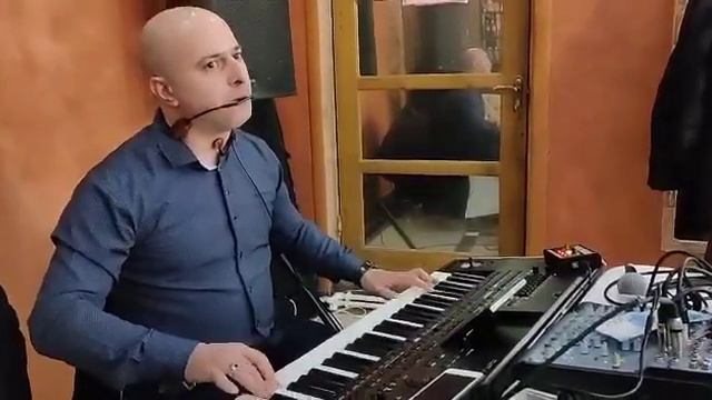 Vuqar Lənkəranlı. Alyazmalı смотреть онлайн