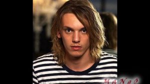 Джейми Кэмпбелл Бауэр