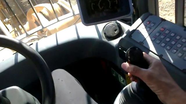 погрузчик LIEBHERR 586