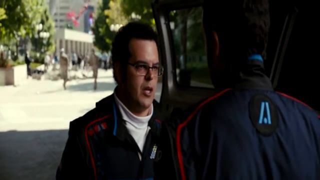 смешной момент из фильма "пиксели" - живи долго, смейся много смотреть онлайн