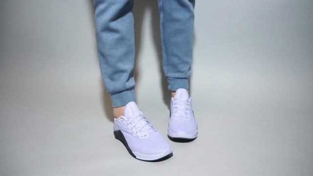 Nike Metcon 5 Lavender Mist AO2982-511 on feet смотреть онлайн