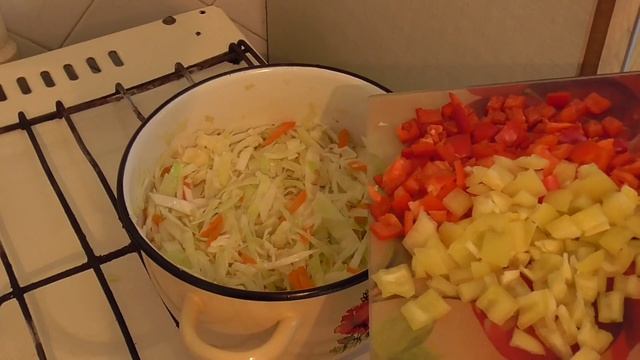 Овощное рагу с кабачками и капустой. Вкусно и полезно смотреть онлайн