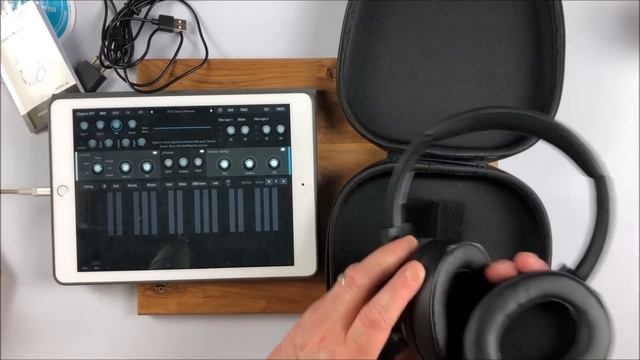 Mixcder E9 Wireless Active Noise Cancelling Headphones Review - Brilliant for iOS смотреть онлайн