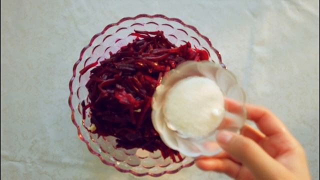 Салаты с Черной Смородиной