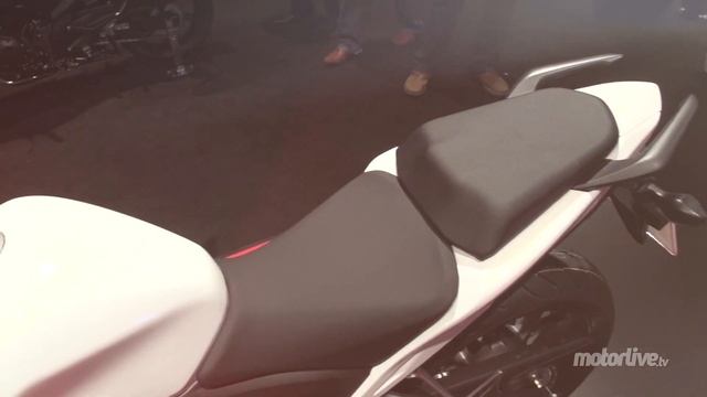 HONDA CB 500 F - CB 500 X - CBR 500 R - EICMA 2012 смотреть онлайн