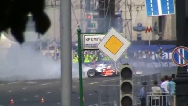 Bavaria Moscow City Racing 2010 - Vodafone McLaren Mercedes (1)