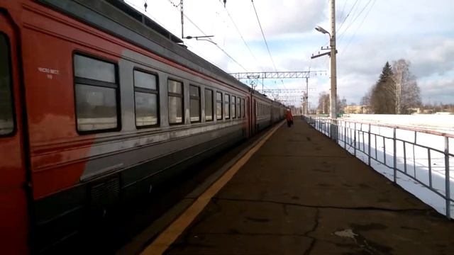 Станция Золотово, Электропоезд ЭД4М смотреть онлайн