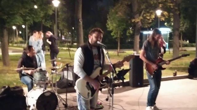 Другие люди - Оборваный уставший бог смотреть онлайн