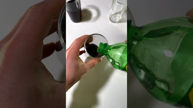 КОЛА+СПРАЙТ ВКУСНО? Новый модный напиток? смотреть онлайн