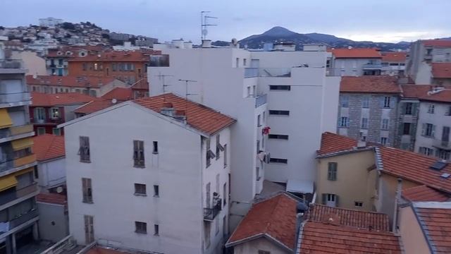 31.03.2023 Nice. Общежитие. Балкон смотреть онлайн