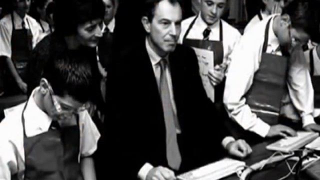 Party's Over смотреть онлайн