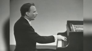 Фридерик Шопен. Соната №2 си-бемоль минор (B-moll), ор.35.  Исполняет Артуро Бенедетти Микеланджели.