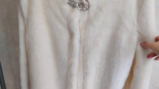 Шуба айвори идеальна для волшебного образа невесты! [моя барахолка]