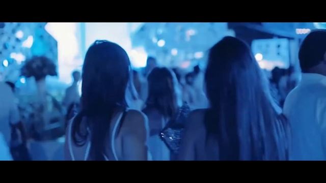 "White Party" в невероятно красивом и живописном месте White Park New Riga Bay?? смотреть онлайн