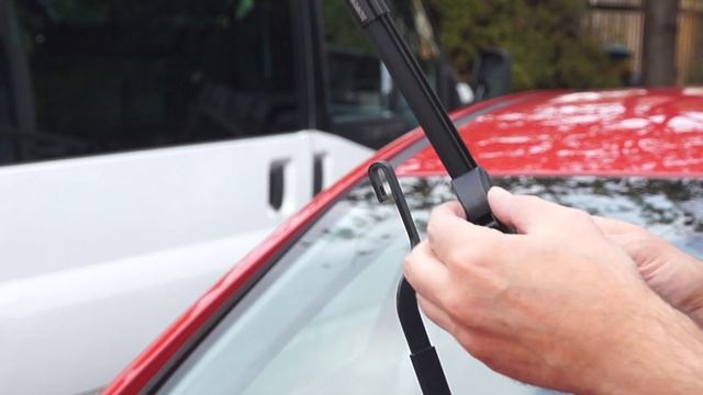 Hyundai I30 GD - wiper blades replacement front and rear- Scheibenwischer vorne und hinten tausche смотреть онлайн