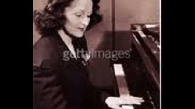 Eileen Joyce plays Selim Palmgren En Route Op. 9 смотреть онлайн