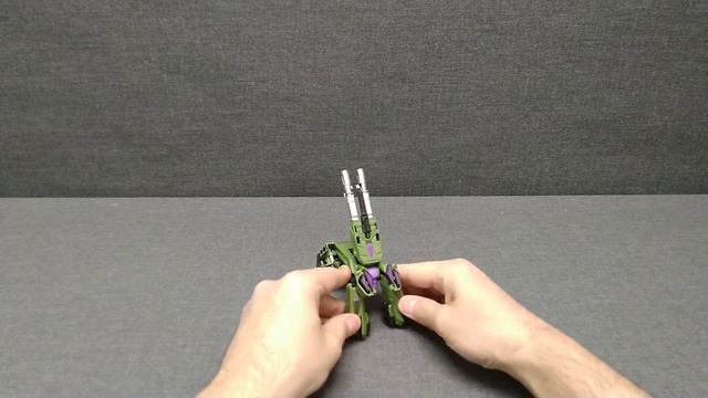 Обзор трансформера Brawl - SDCC - Deluxe class - Generations - Fall of Cybertron. Музей Р-ТФ. смотреть онлайн