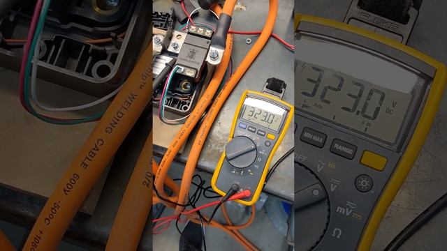 Volvo EV conversion with Nissan leaf motor. It Spins! смотреть онлайн