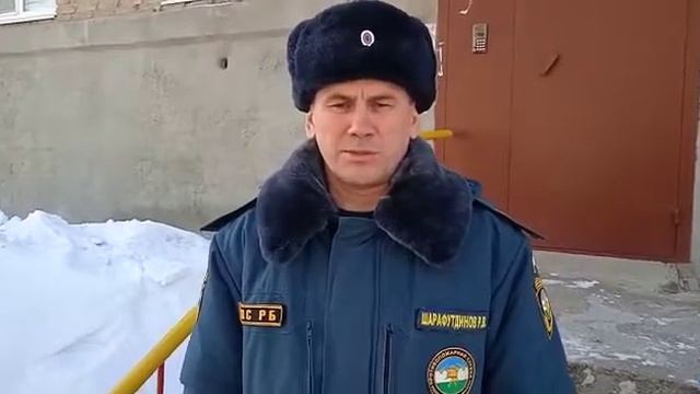 8 марта в городе Дюртюли по улице Горшкова произошел пожар, где пострадала бабушка смотреть онлайн