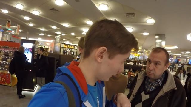 Охрана ТЦ Нападает на Пранкеров / Как мы снимали Бабку Пранк смотреть онлайн