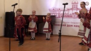 Удмуртский танец. Детский танцевальный коллектив "Чингыли" при РОО "Герд". День бабушки 2023.